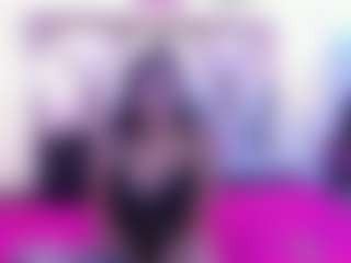 pocahontax-19's Live Sex Cam Show