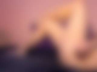 CrissyMachacek's Live Sex Cam Show