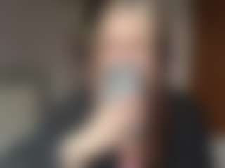 LynetteHuebschman's Live Sex Cam Show