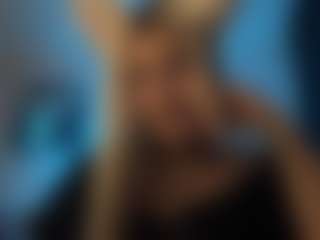 ChandaCodere's Live Sex Cam Show