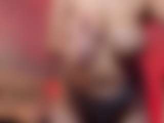 EmmaCamil's Live Sex Cam Show