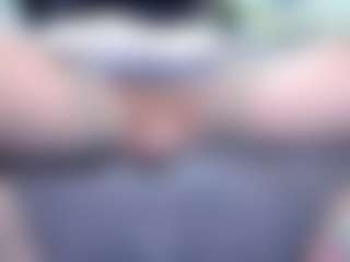 MarthaB's Live Sex Cam Show