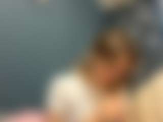 TarynWaterhouse's Live Sex Cam Show