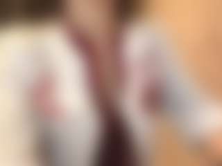Live cam show with Dina - New Teen (18+) on CamClone