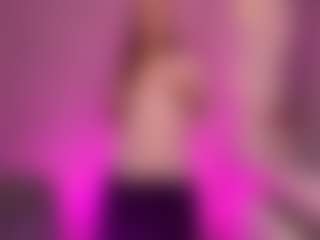 Kira's Live Sex Cam Show