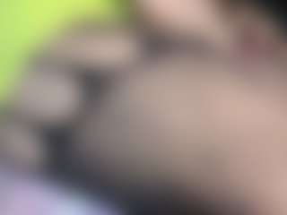 Seks show na żywo z SissyKarla420