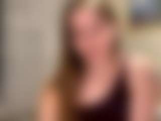 KiraLuxe1's Live Sex Cam Show