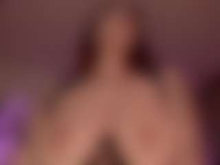 Live cam show with solangell - Curvy MILF on TastyBlacksLive