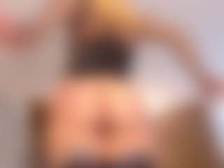 Isabella's Live Sex Cam Show