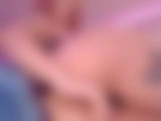 Isabella's Live Sex Cam Show
