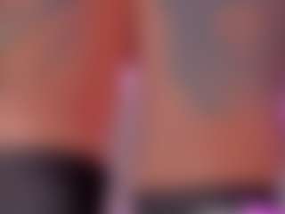 Show en direct avec Isabella - Tease sur Camsoda