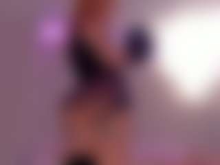 Isabella's Live Sex Cam Show