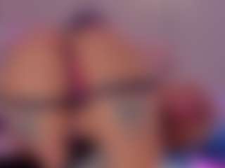 Isabella's Live Sex Cam Show