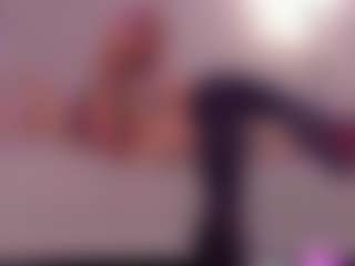 Isabella's Live Sex Cam Show
