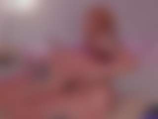 Isabella's Live Sex Cam Show
