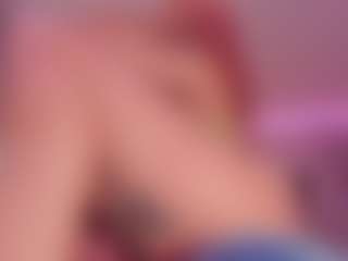 Live cam show with Isabella - Pantyhose on Hubzter Live