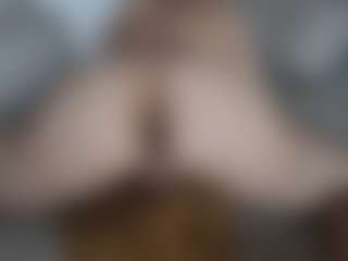 DanishBiBitch's Live Sex Cam Show