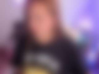 Live cam show with Sophia - Riding on Streamer API