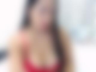 LindaGomez's Live Sex Cam Show