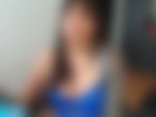 Live cam show with michell-fun23 - Brown Eyes Brown Hair on camwithhim.com