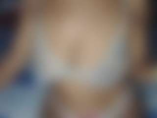 sashakorny99's Live Sex Cam Show