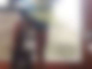 sashakorny99's Live Sex Cam Show