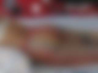 Live cam show with sashakorny99 - Oil on x69.live