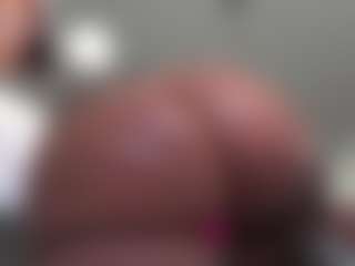 Kinky Kris's Live Sex Cam Show