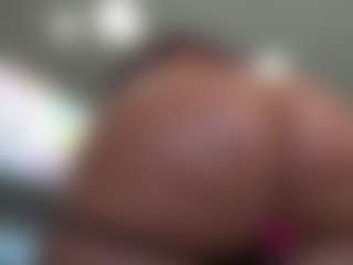 Kinky Kris's Live Sex Cam Show