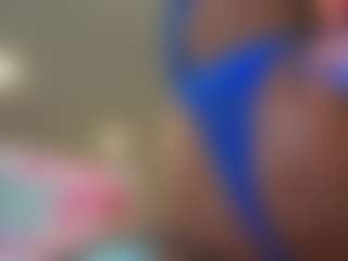 Live cam show with Kinky Kris - Hairy on madthumbs