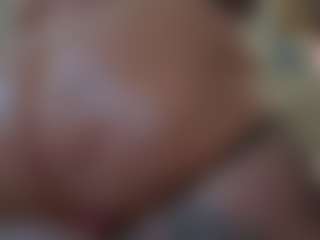 Live cam show with Kinky Kris - Hairy on Camsoda.co