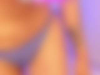 Live cam show with Giannasue - Interactive on Fling VIP Chat