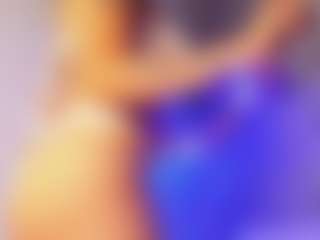 Giannasue's Live Sex Cam Show