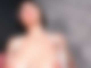 Giannasue's Live Sex Cam Show