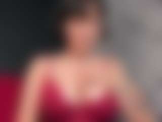 Giannasue's Live Sex Cam Show