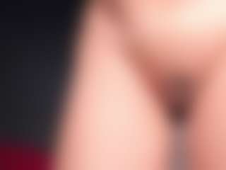 Giannasue's Live Sex Cam Show