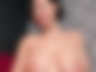 Giannasue's Live Sex Cam Show