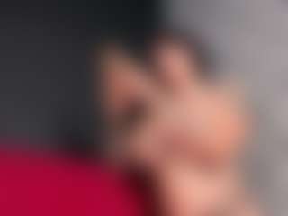 Giannasue's Live Sex Cam Show
