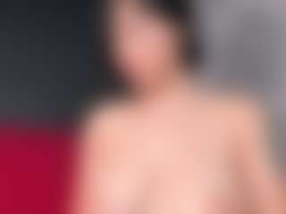 Live cam show with Giannasue - Nympho on SxyPornLive