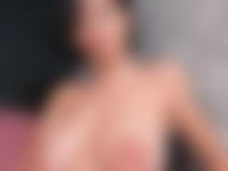 Live cam show with Giannasue - Fuck on fapnchat