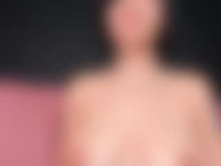 Giannasue's Live Sex Cam Show
