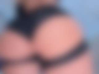 ScarletAndTom's Live Sex Cam Show