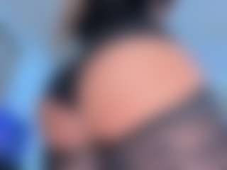 Live cam show with Scarletthegoddess - Domination on StripNow