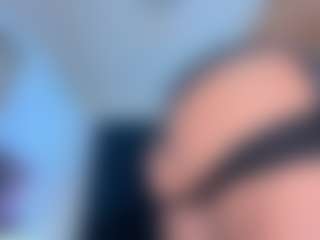 Live cam show with Scarletthegoddess - Cock Rating on EXY