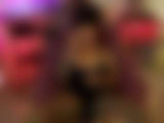 Live cam show with alesyahampton - Fuck on Mixed Magazine Live