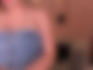 AmyWoods's Live Sex Cam Show