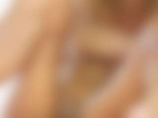 Live cam show with FitMilfBecca - Hairy on justonemore.cc