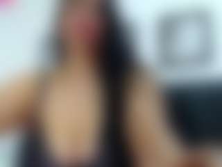 Live cam show with KellyJoness - Public on Dare Cams