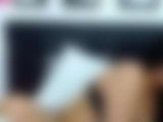 Live cam show with KellyJoness - Mature on Chatstar