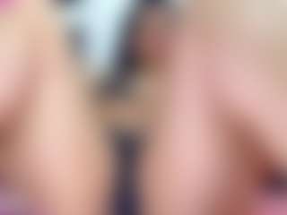KellyJoness's Live Sex Cam Show